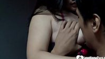 เลียหี เลียหัวนม เย็ดเขมร เย็ดสด เย็ดน้ำแตก